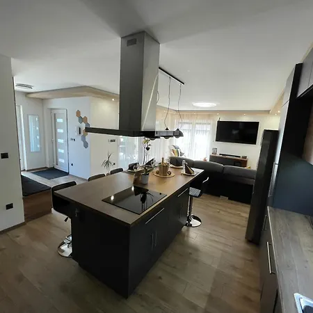 Arany Ciprus Apartament